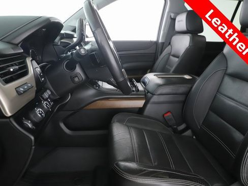 Used 2020 GMC Yukon Denali image 16