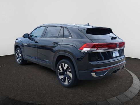 Used 2024 Volkswagen Atlas Cross Sport SE AWD/4WD image 5