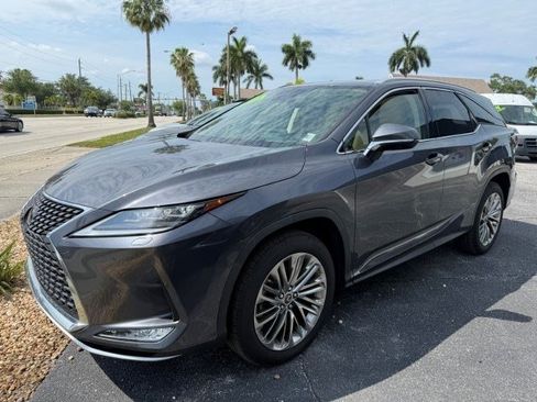 Used 2022 Lexus RX 350L Luxury w/ Accessory Package (Z1) FWD image 3