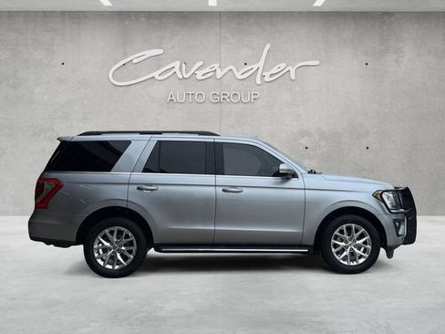 Used 2021 Ford Expedition XLT image 8