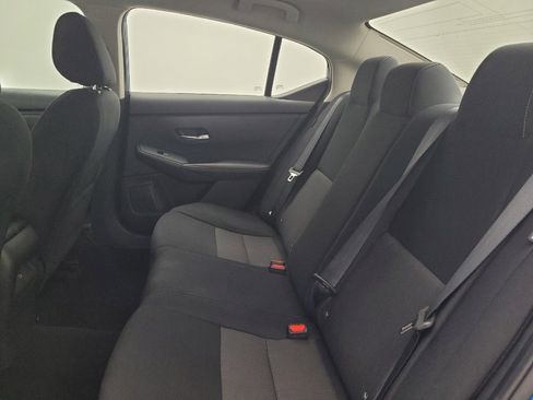 Used 2023 Nissan Sentra SV FWD image 18