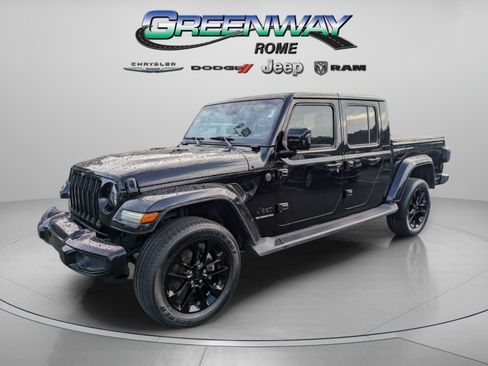 Used 2021 Jeep Gladiator Overland AWD/4WD image 4