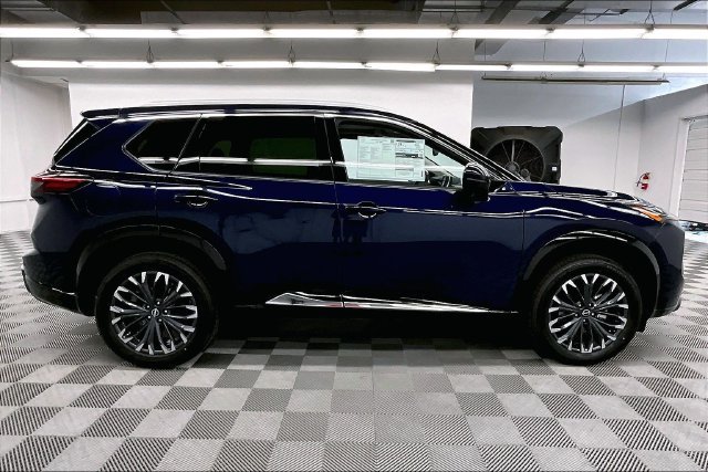 New 2026 Nissan Rogue Platinum AWD/4WD image 19