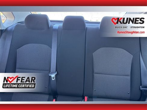 Used 2024 Kia Forte LXS image 33