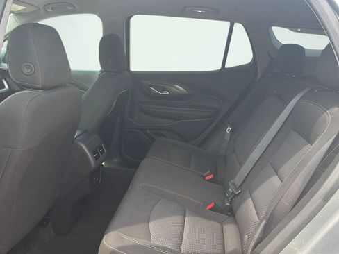 Used 2024 GMC Terrain SLE AWD/4WD image 3