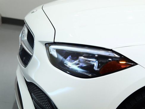 Used 2023 Mercedes-Benz C 300 4MATIC Sedan image 15