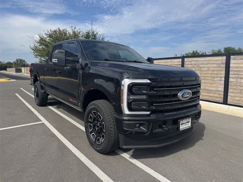 Certified 2025 Ford F250 Platinum image 6