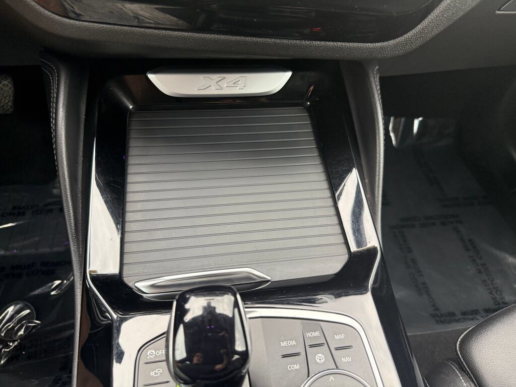 Used 2023 BMW X4 xDrive30i w/ Parking Assistance Package AWD/4WD image 22
