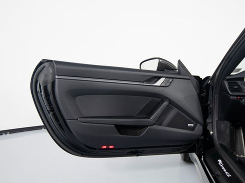 Certified 2021 Porsche 911 Carrera 4S image 18