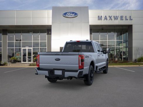 New 2026 Ford F250 Lariat w/ Black Appearance Package image 29