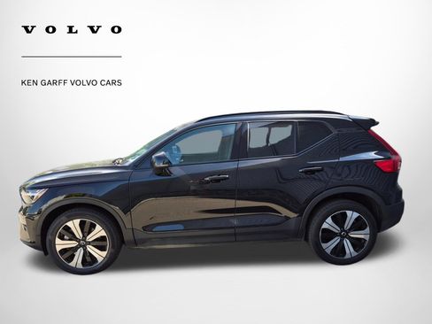 Used 2023 Volvo XC40 Recharge Plus AWD/4WD image 6