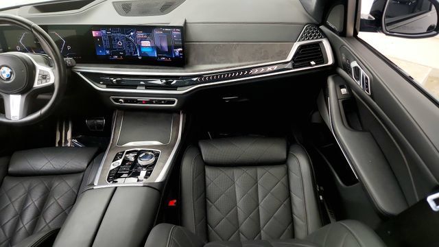 Used 2023 BMW X7 xDrive40i w/ Executive Package AWD/4WD image 58