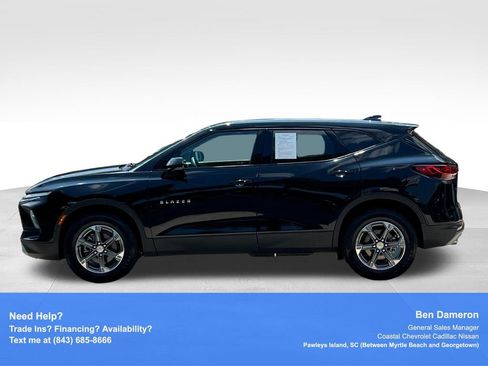 Used 2025 Chevrolet Blazer LT FWD image 14