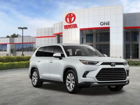 New 2026 Toyota Grand Highlander Limited image 16