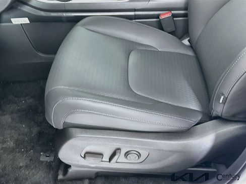 New 2026 Kia Carnival SX Prestige FWD image 18