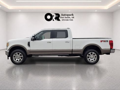 Used 2021 Ford F250 King Ranch w/ King Ranch Ultimate Package AWD/4WD image 3