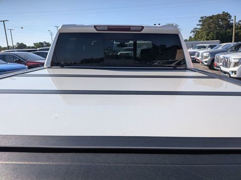Certified 2022 GMC Sierra 1500 Denali w/ Denali Premium Package AWD/4WD image 24
