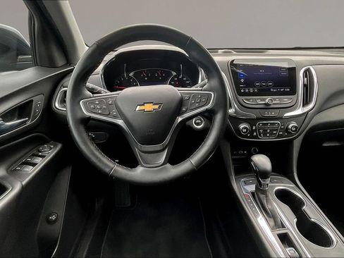 Used 2023 Chevrolet Equinox LT AWD/4WD image 8