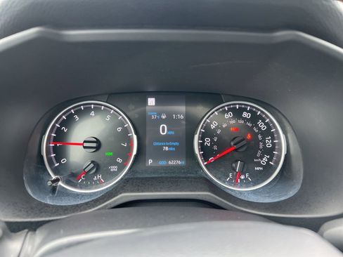 Used 2022 Toyota RAV4 XLE w/ Convenience Package image 11