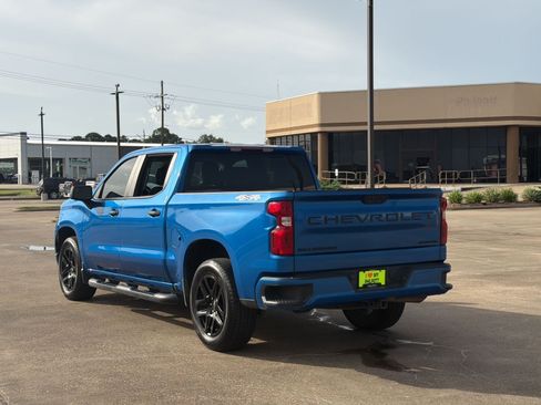 Used 2024 Chevrolet Silverado 1500 Custom w/ LPO, Dark Essentials Package AWD/4WD image 3