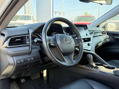 Used 2024 Toyota Camry SE FWD image 10
