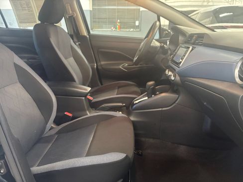 Used 2025 Nissan Versa SV FWD image 20