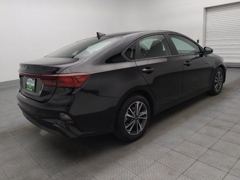 Used 2024 Kia Forte LXS image 9