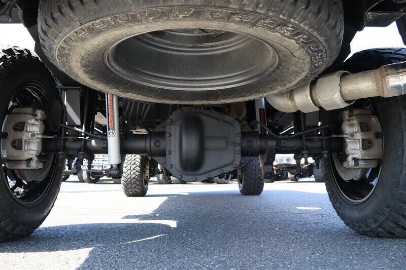 Used 2024 Ford F250 Platinum AWD/4WD image 5