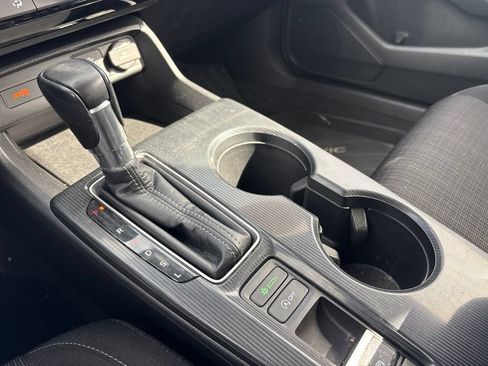 Used 2022 Honda Civic EX image 24