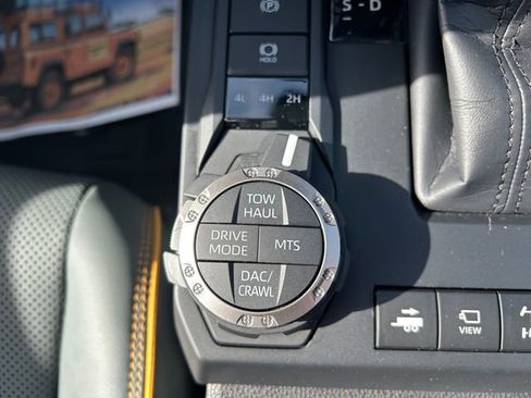 Used 2025 Toyota Tacoma Trailhunter w/ Tow Tech Package image 25