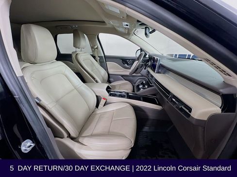 Used 2022 Lincoln Corsair AWD w/ Premium Package image 33