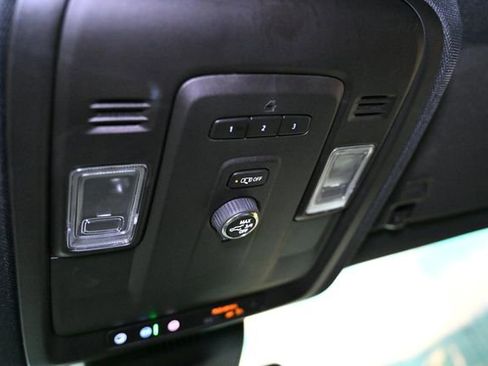 Used 2023 Chevrolet Tahoe LT image 40