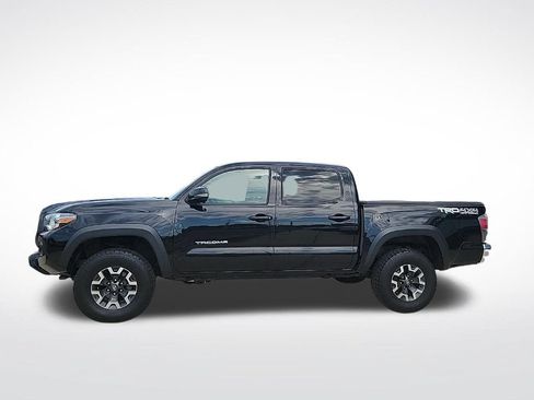 Used 2021 Toyota Tacoma TRD Off-Road AWD/4WD image 2