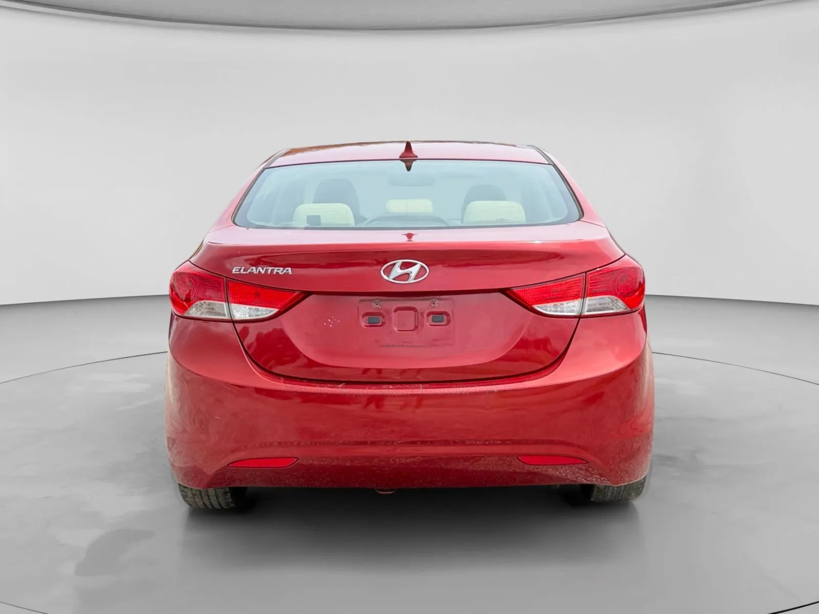 Used 2012 Hyundai Elantra GLS w/ Preferred Pkg 3 FWD image 4