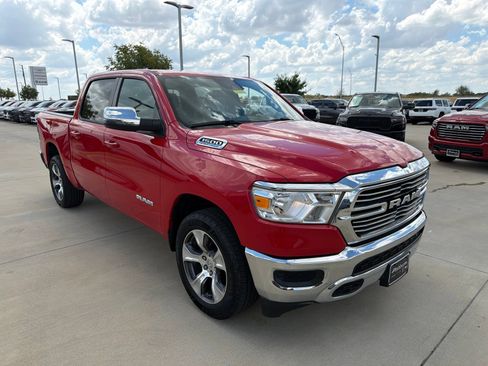 Used 2024 RAM 1500 Laramie RWD image 7