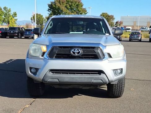 Used 2012 Toyota Tacoma 4x4 Access Cab V6 w/ TRD Off-Road Pkg image 3