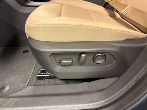 New 2026 Buick Envision Preferred image 22