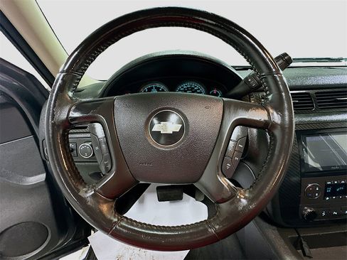 Used 2010 Chevrolet Silverado 1500 LTZ image 12