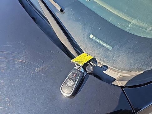 Used 2017 Buick Encore Preferred image 31