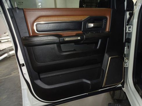 Used 2019 RAM 2500 Limited image 18