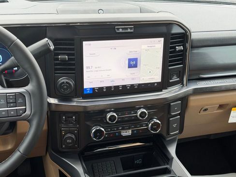 New 2026 Ford F250 Lariat w/ Lariat Ultimate Package image 32