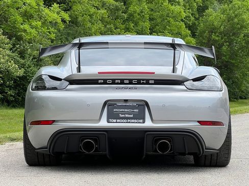 Certified 2024 Porsche 718 Cayman GT4 RS RWD image 9
