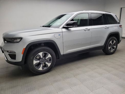 Used 2022 Jeep Grand Cherokee Limited 4xe AWD/4WD image 2