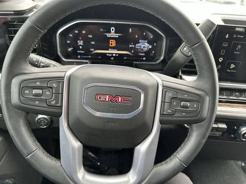 Certified 2026 GMC Sierra 1500 Elevation w/ Elevation Select Package AWD/4WD image 13