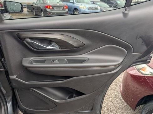 Used 2018 GMC Terrain SLT w/ Infotainment Package II image 20