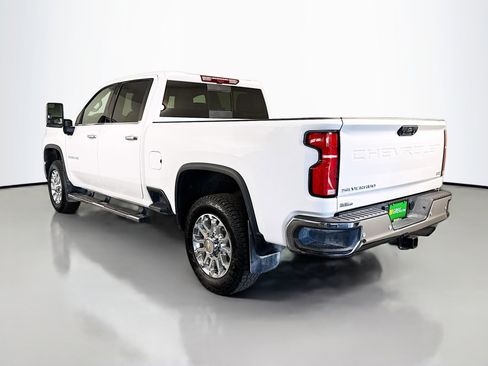 Used 2025 Chevrolet Silverado 2500 LTZ w/ LTZ Premium Package image 7