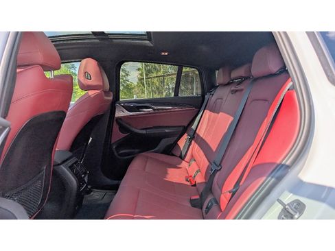 Used 2023 BMW X4 M40i w/ Premium Package image 18