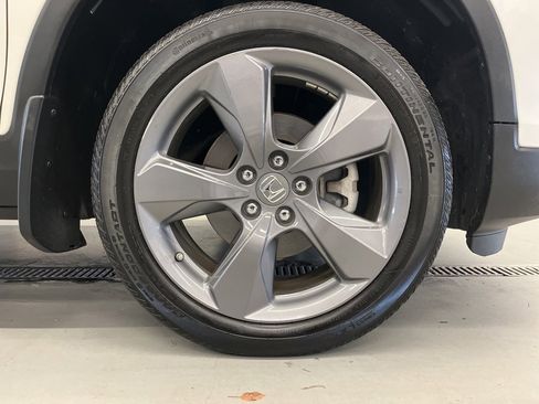Used 2019 Honda Passport Touring image 38