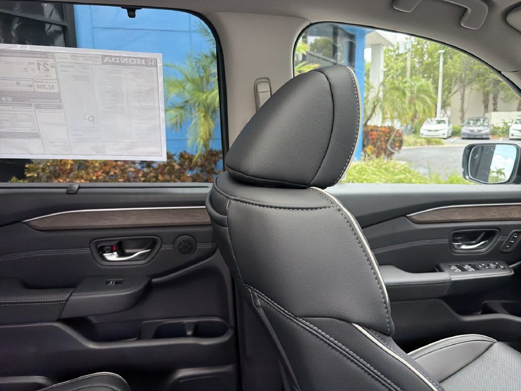 New 2026 Honda Pilot Elite image 16