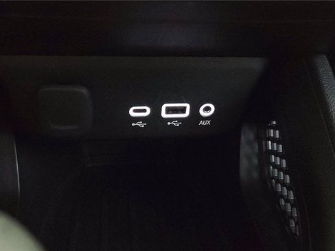 Used 2022 Chevrolet TrailBlazer LS FWD image 30